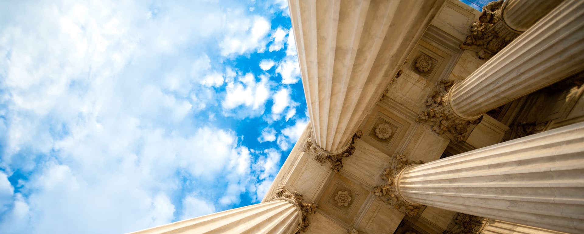 representación procesal en Pontevedra