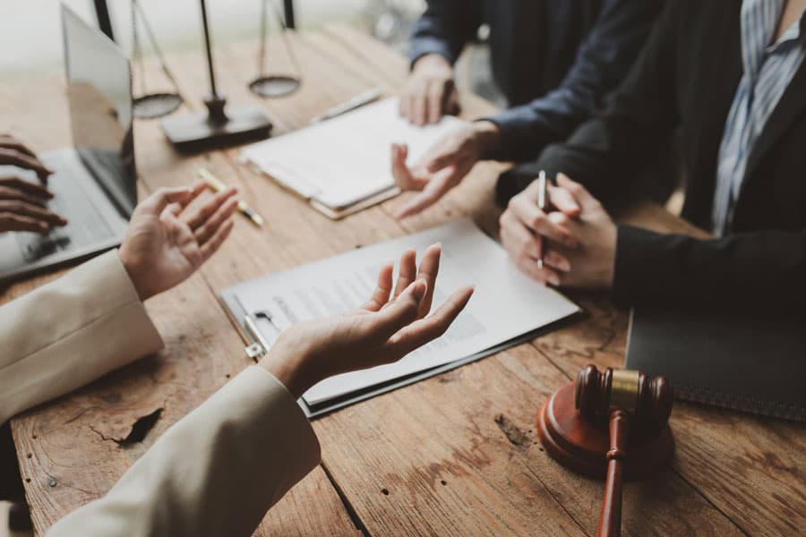 Su procurador en Pontevedra con amplia cobertura